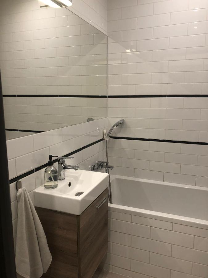 Apartament Srodmiescie 1 Sypialnia Oraz 1 Salon Wałbrzych Εξωτερικό φωτογραφία