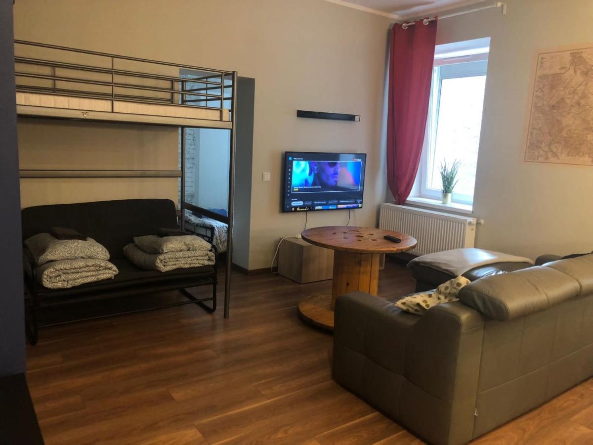 Apartament Srodmiescie 1 Sypialnia Oraz 1 Salon Wałbrzych Εξωτερικό φωτογραφία